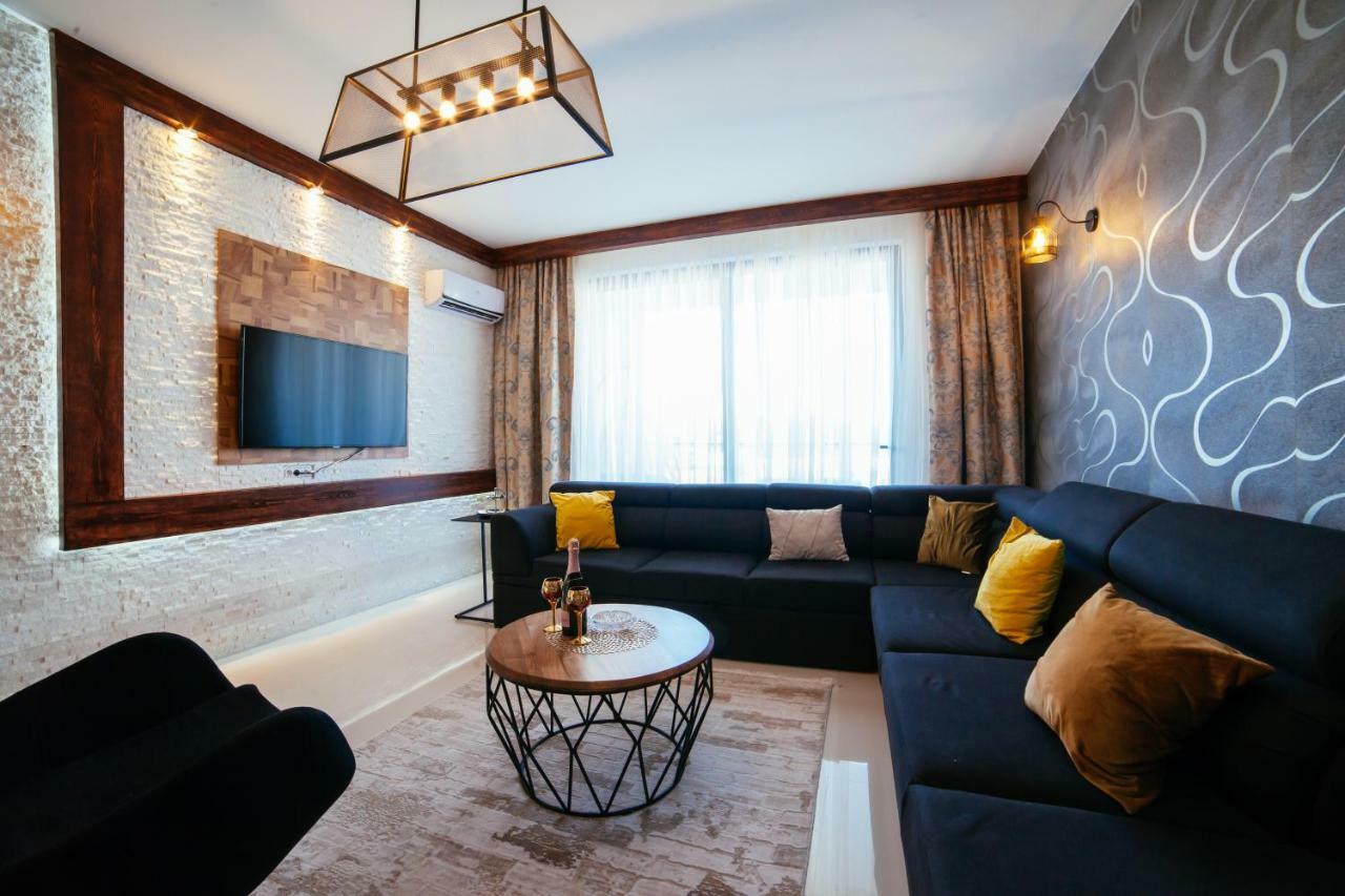 Hotel Platinum Ulcinj Exteriör bild