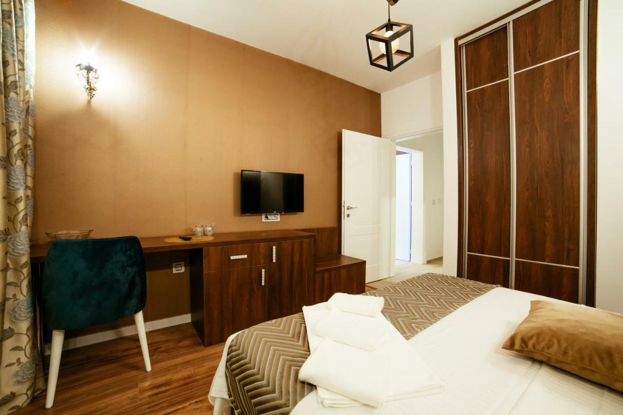 Hotel Platinum Ulcinj Exteriör bild