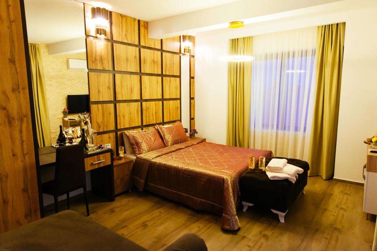 Hotel Platinum Ulcinj Exteriör bild