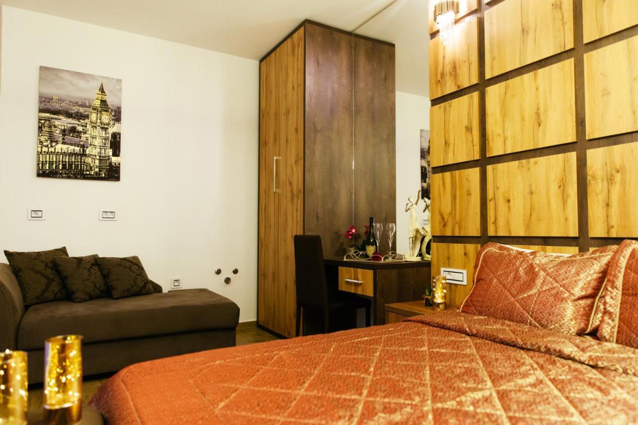 Hotel Platinum Ulcinj Exteriör bild