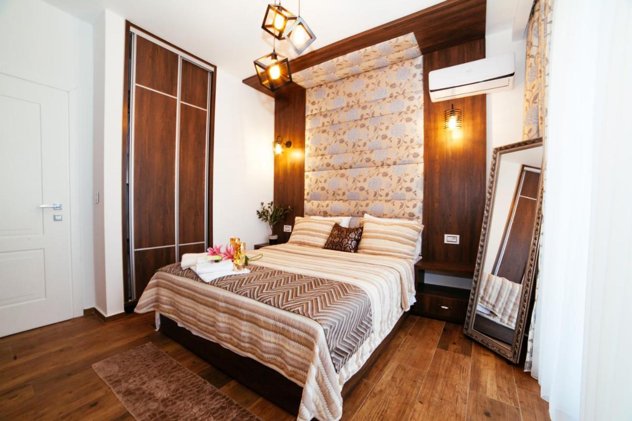 Hotel Platinum Ulcinj Exteriör bild